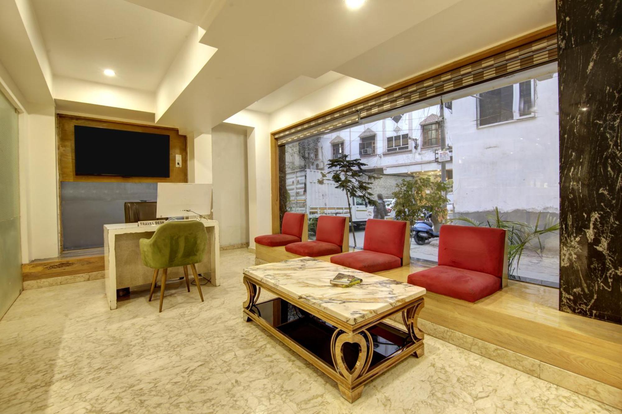 The Shanti Plaza - Új-Delhi Kültér fotó