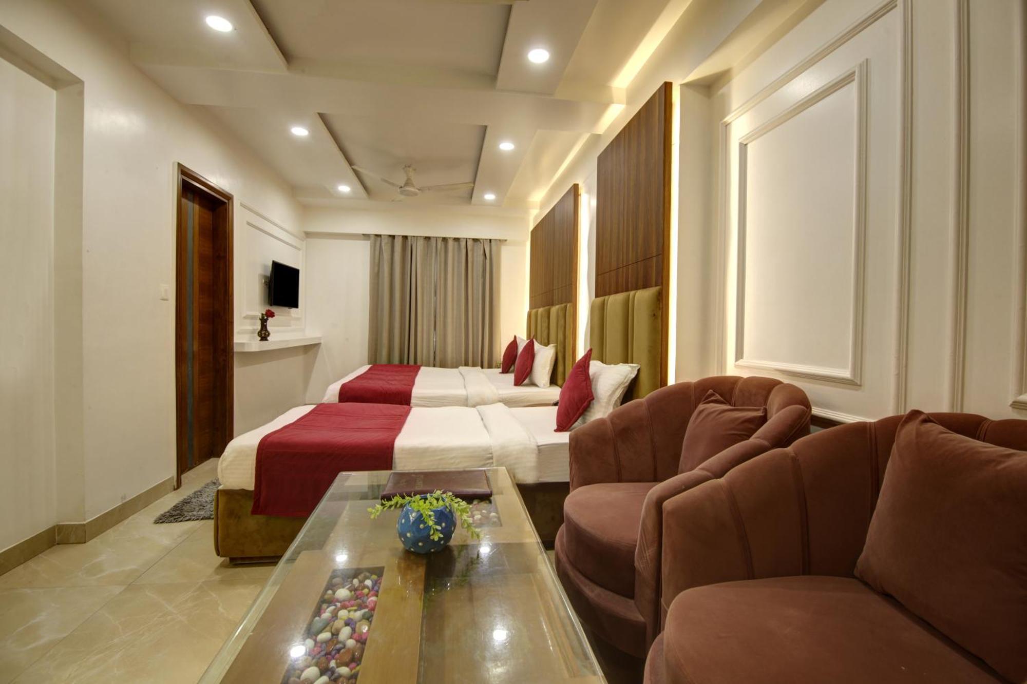 The Shanti Plaza - Új-Delhi Kültér fotó