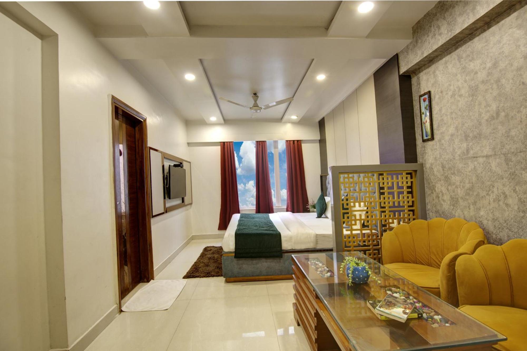 The Shanti Plaza - Új-Delhi Kültér fotó